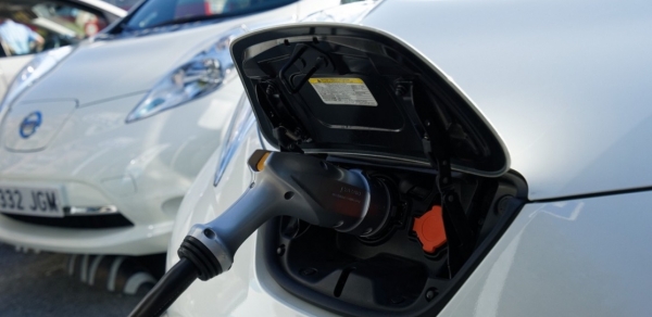 nissan_electrico_170829